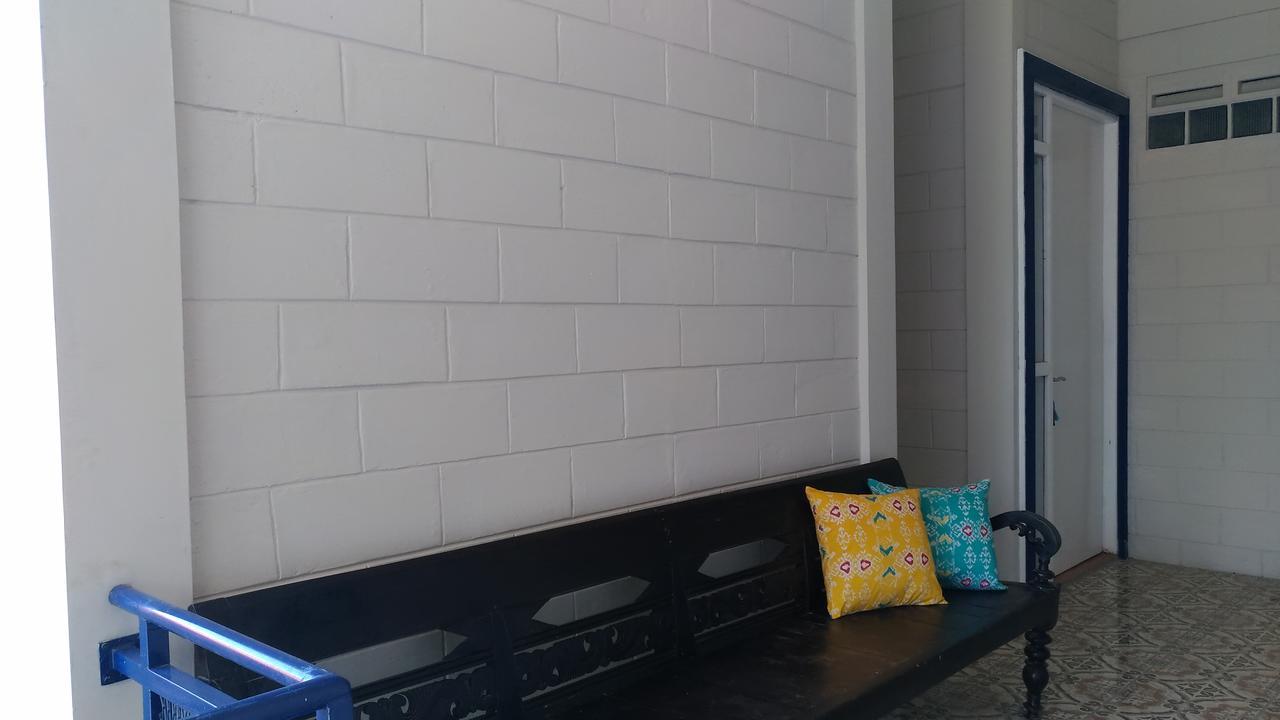 Roemah Kesambi Otel Cirebon Dış mekan fotoğraf