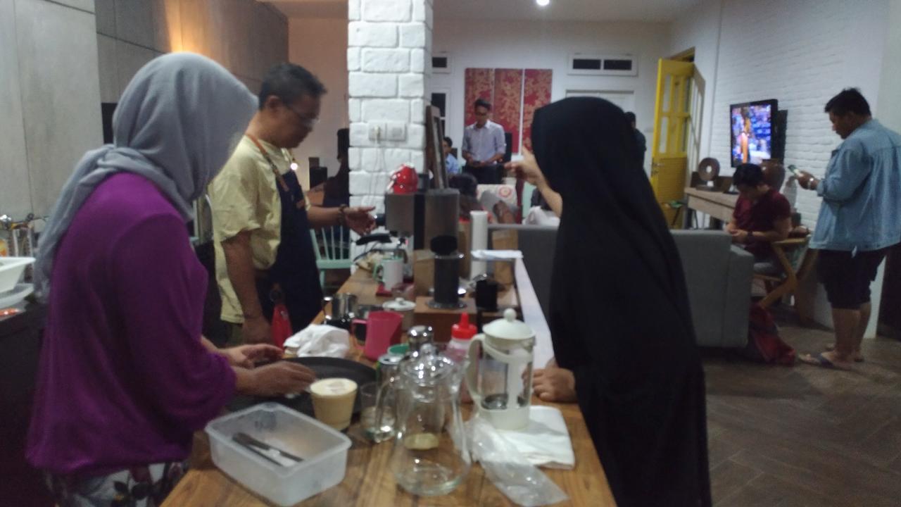 Roemah Kesambi Otel Cirebon Dış mekan fotoğraf