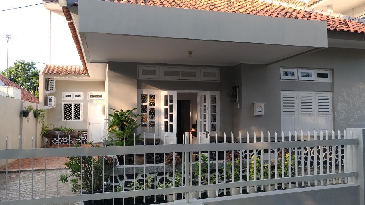 Roemah Kesambi Otel Cirebon Dış mekan fotoğraf
